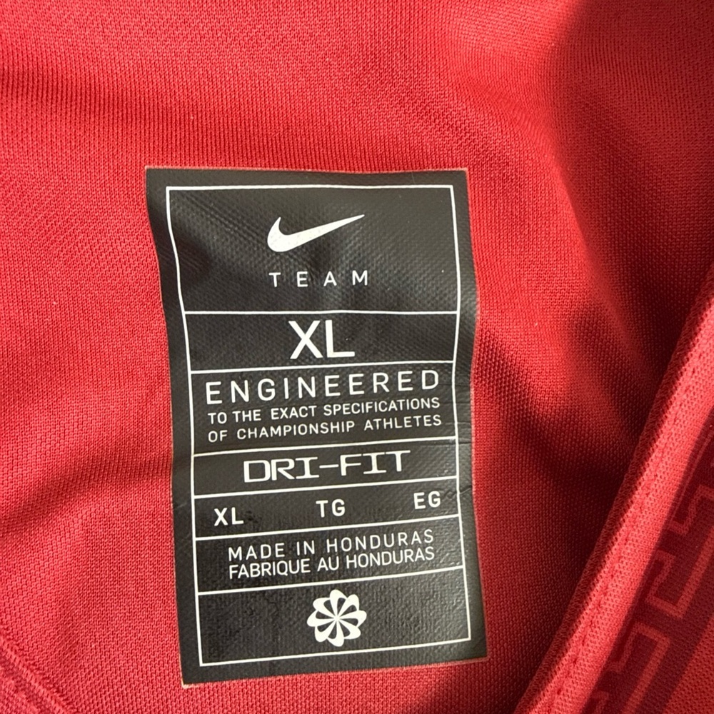 Nike Men's Maroon and Yellow Jersey - Picture 4 of 7